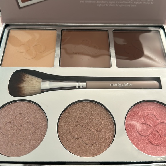 MARIE CLAIRE PARIS Runway Ready 7 PC Contour, Highlighter Blush Kit with Mirror. - Picture 4 of 6